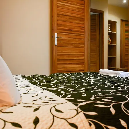 Argo Aparthotel